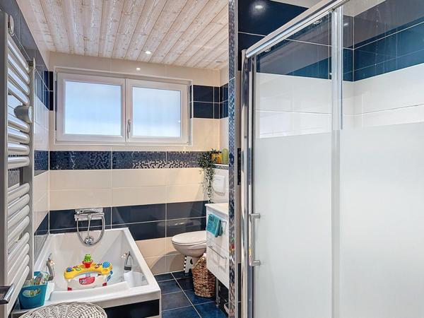 Maison familiale rénovée 121 m² – Jardin & Garage