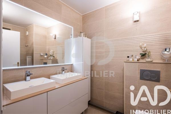 Appartement à vendre 4 pièces 100 m² Courbevoie