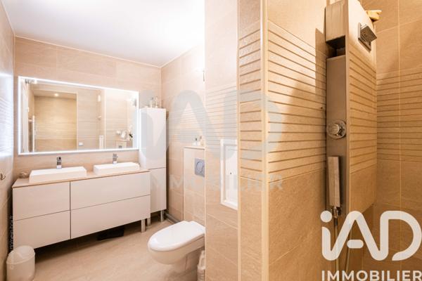 Appartement à vendre 4 pièces 100 m² Courbevoie