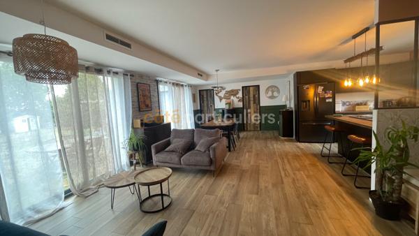 Location
                Maison127 m² - 6 Pièces -
                    BEAUMONT DE LOMAGNE (82500)
