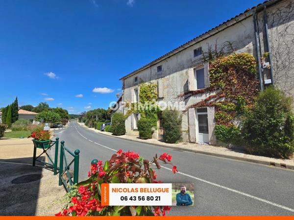 Maison de bourg en pierre