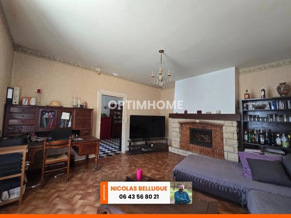 Maison de bourg en pierre