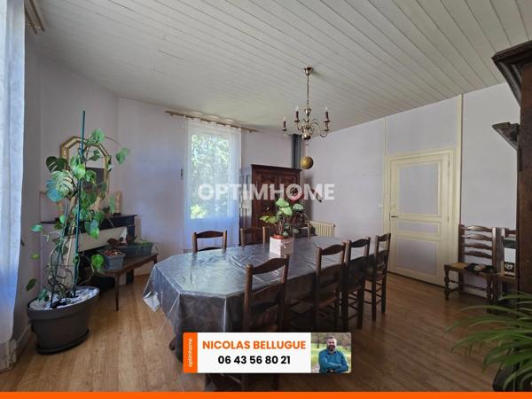 Maison de bourg en pierre