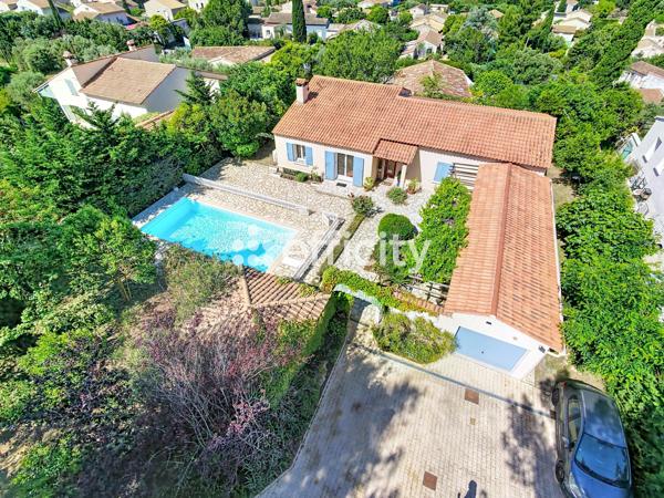 Maison
         5 pièces
        - 134 m² Exclusivité 395 000 € *