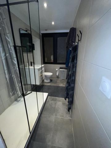 Immeuble
         6 pièces
        - 140 m² 276 000 € *
