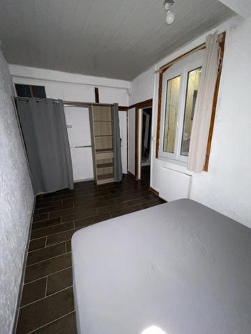 Immeuble
         6 pièces
        - 140 m² 276 000 € *