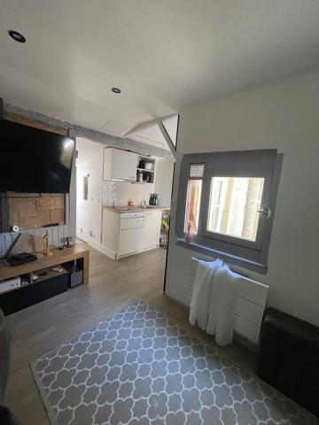 Immeuble
         6 pièces
        - 140 m² 276 000 € *