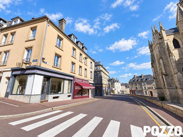 BEAU T2 DE 40m2, 1CH COUTANCES HYPERCENTRE, CAVE (LOUÉ) COUTANCES