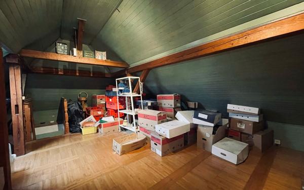 Maison à vendre    4 pièces • 220 m2 Reichstett