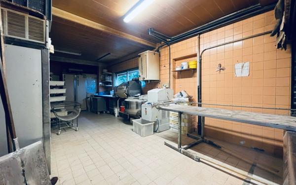 Maison à vendre    4 pièces • 220 m2 Reichstett