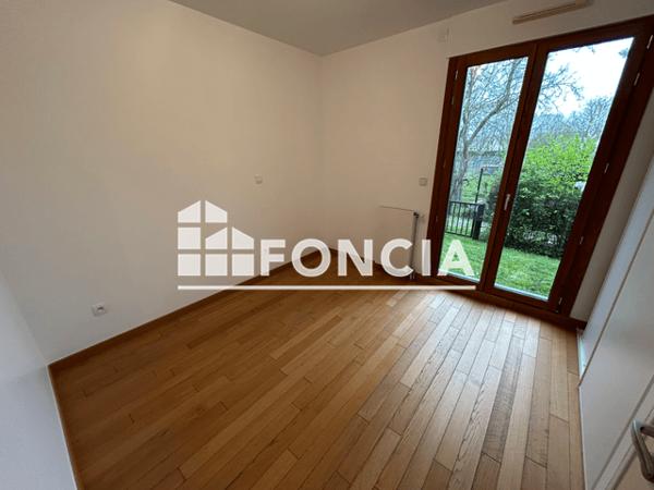 Location Appartement 3 pièces 89.5 m² - 13 BOULEVARD DE LA CHARITÉ Caen 14000