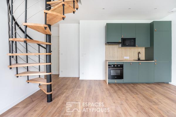 Duplex rénové à Lyon 8e.