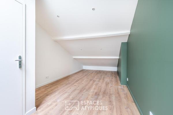 Duplex rénové à Lyon 8e.