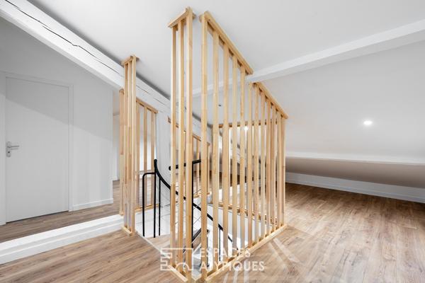 Duplex rénové à Lyon 8e.