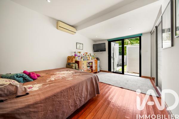 Maison à vendre 7 pièces 235 m² Saint-Denis