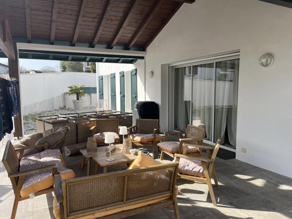 Maison à vendre 709 920 € Espelette 7 p 170 m² DPE B