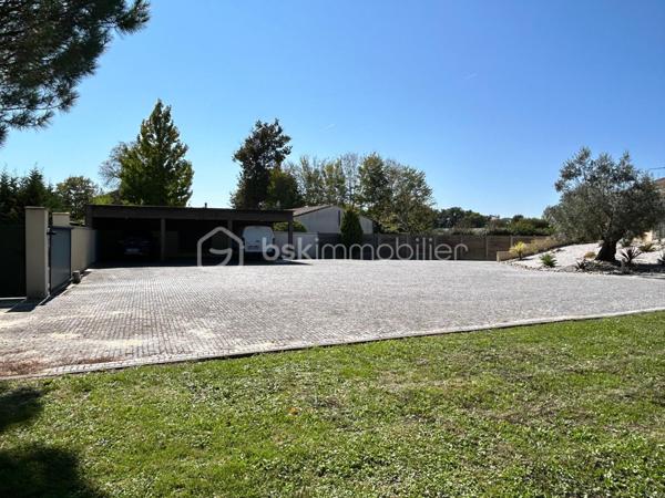 Maison traditionnelle de 201,20 m²