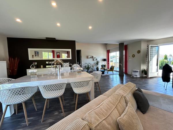 Maison traditionnelle de 201,20 m²