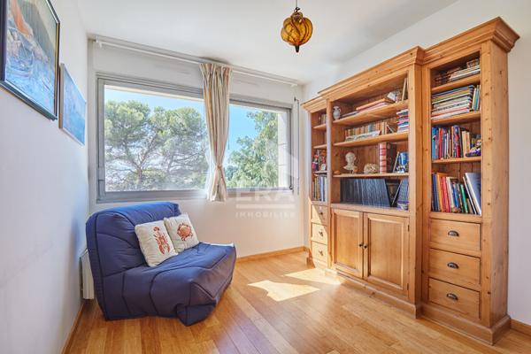 Appartement avec terrasse, ascenseur, parking, Aix-en-Provence