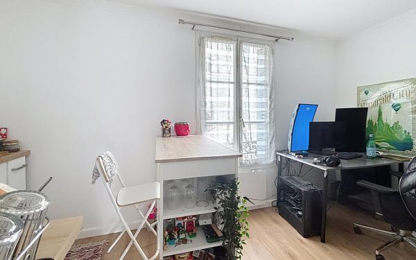 Appartement à vendre    1 pièce • 28,13 m2 Tours