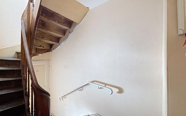 Appartement à vendre    1 pièce • 28,13 m2 Tours