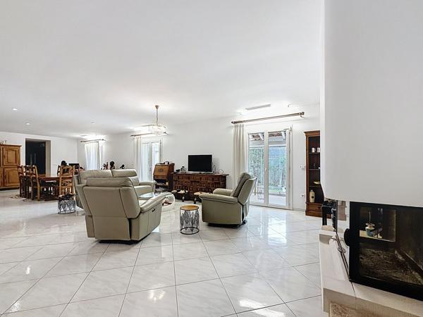 Maison 5 pièces - 187 m²