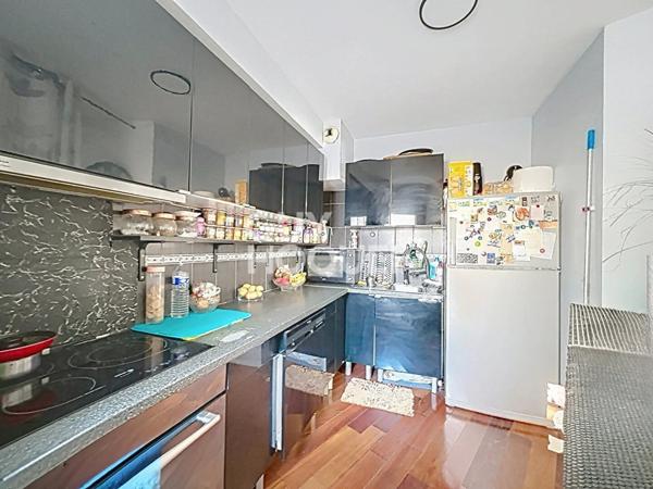 Appartement Stains 4 pièce(s)