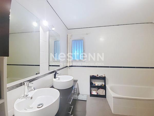 Maison au CHAMP DE FOIRE 3 chambres, garage et jardin clos