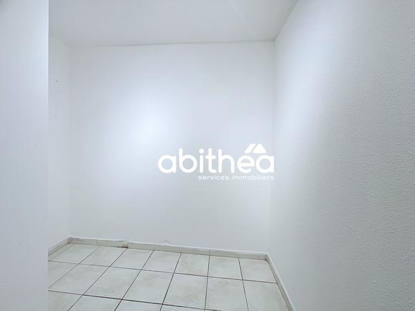 APPARTEMENT 4 PIÈCES – 88,74 M² CARREZ – 102 M² AU SOL – 3 CHAMBRES – CENTRE VILLE DE BÉZIERS