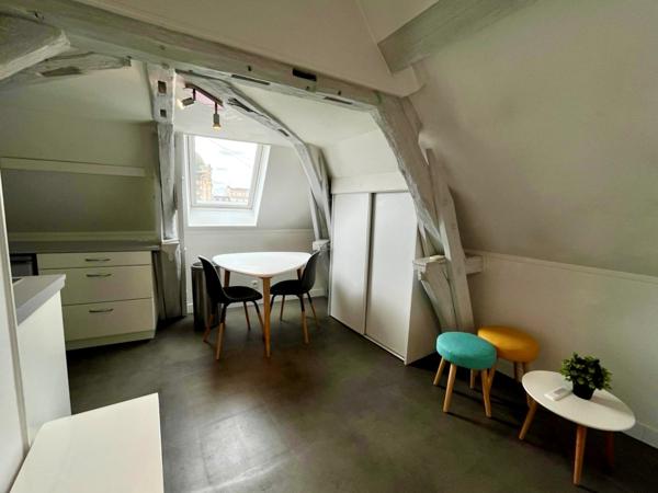 Appartement de type I bis - HYPER CENTRE Poitiers (86000)