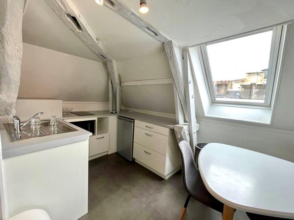 Appartement de type I bis - HYPER CENTRE Poitiers (86000)