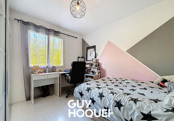 Villa Plain pied 4 chambres et Terrain de 832 m² environ - 71000 SENNECE LES MACON