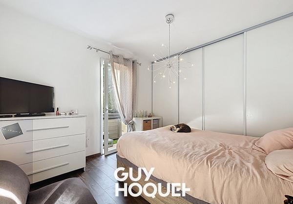 Villa Plain pied 4 chambres et Terrain de 832 m² environ - 71000 SENNECE LES MACON