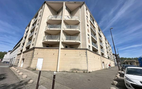 Appartement à vendre    3 pièces • 70 m2 Avignon