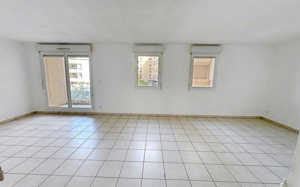 Appartement à vendre    3 pièces • 70 m2 Avignon