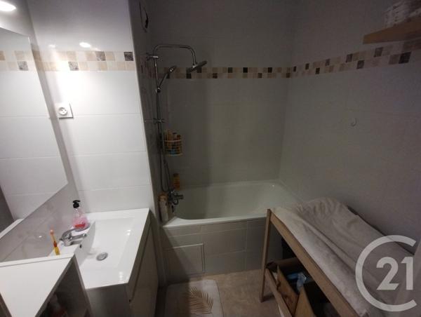 Appartement F2 à vendre  2 pièces - 53,16 m2 NOGENT SUR OISE - 60