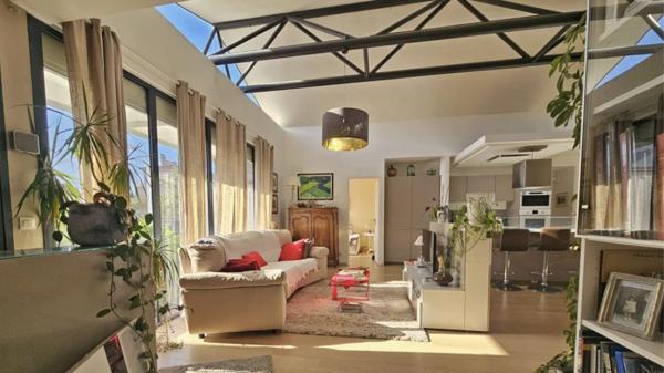 Appartement Perpignan 3 pièce(s) 105 m2  avec cour