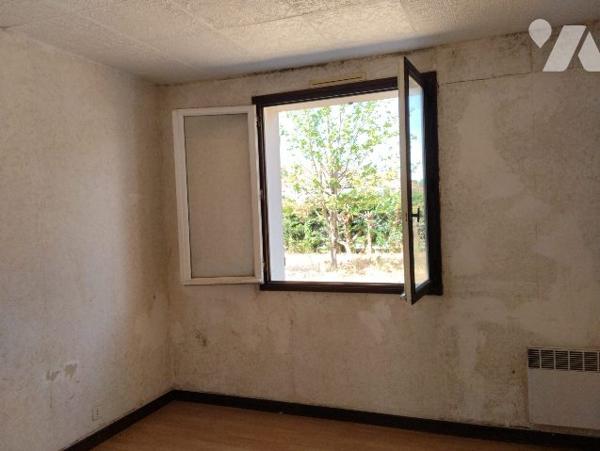 PAVILLON de 120 m² hab A RENOVER