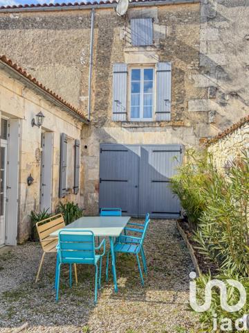 Maison à vendre 6 pièces 176 m² Cognac