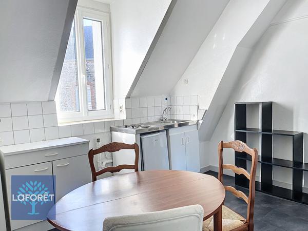 Location appartement Fougères - 1 pièce(s) - 29 m² - 350 €/mois