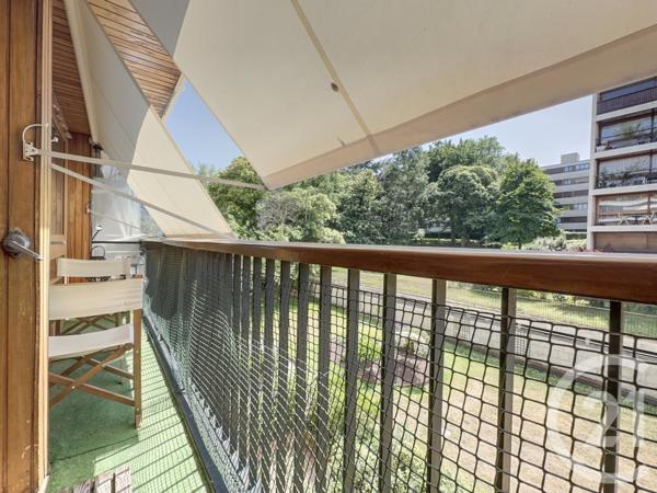 Appartement F4 à vendre  4 pièces - 86,41 m2 LA CELLE ST CLOUD - 78