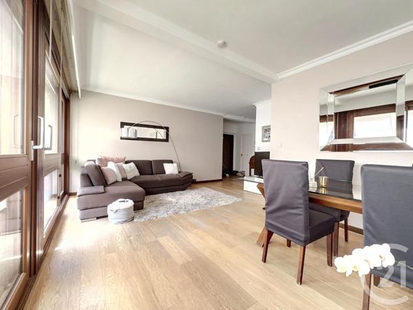 Appartement F4 à vendre  4 pièces - 86,41 m2 LA CELLE ST CLOUD - 78