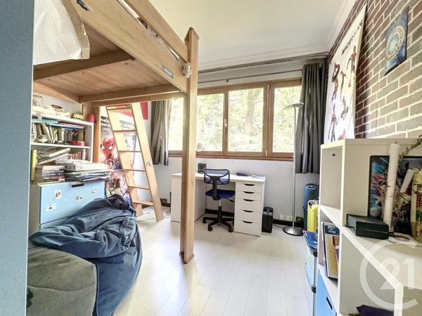 Appartement F4 à vendre  4 pièces - 86,41 m2 LA CELLE ST CLOUD - 78