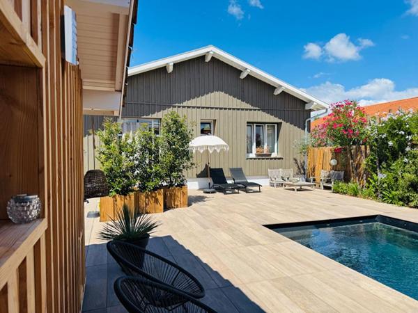 Maison  3 pièce(s) 115 m2 - Centre Ville Gujan Mestras