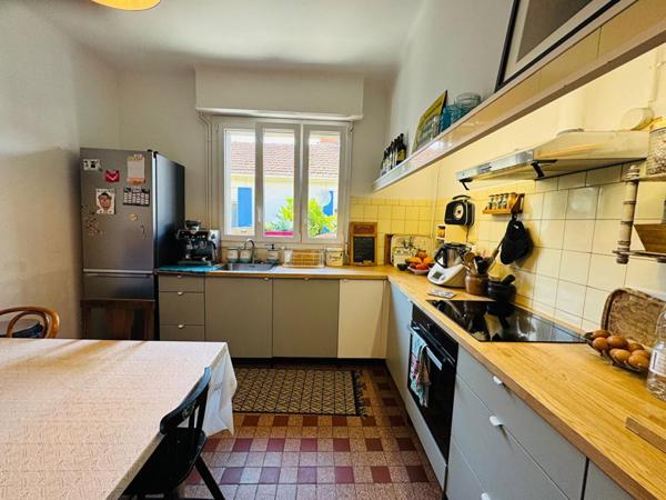 Maison  3 pièce(s) 115 m2 - Centre Ville Gujan Mestras