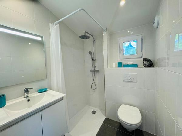 Maison  3 pièce(s) 115 m2 - Centre Ville Gujan Mestras