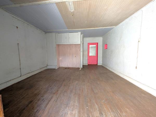 Villecomtal, Maison de village 70 m² à rénover + combles Villecomtal