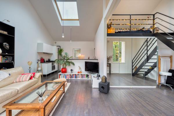 Maison rare face au parc – jardin plein sud