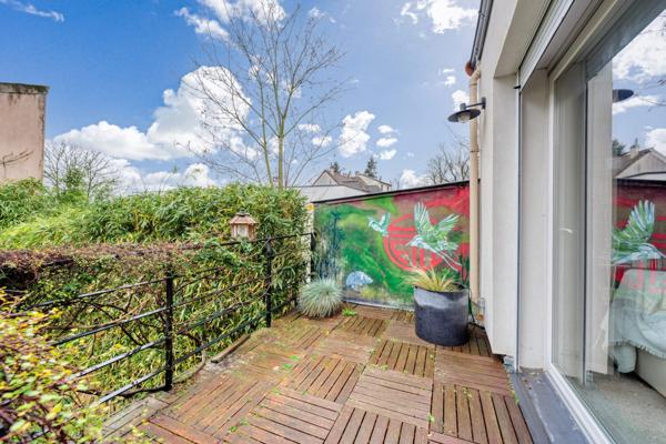 Maison rare face au parc – jardin plein sud