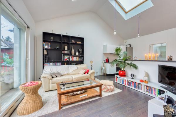 Maison rare face au parc – jardin plein sud